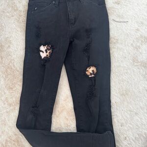 KanCan Distressed Black Women Jeans